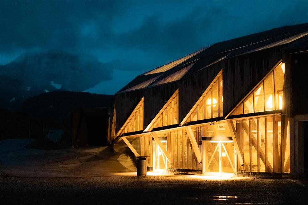 Glimt frå kvardagen i Lom - Klikk for stort bilde